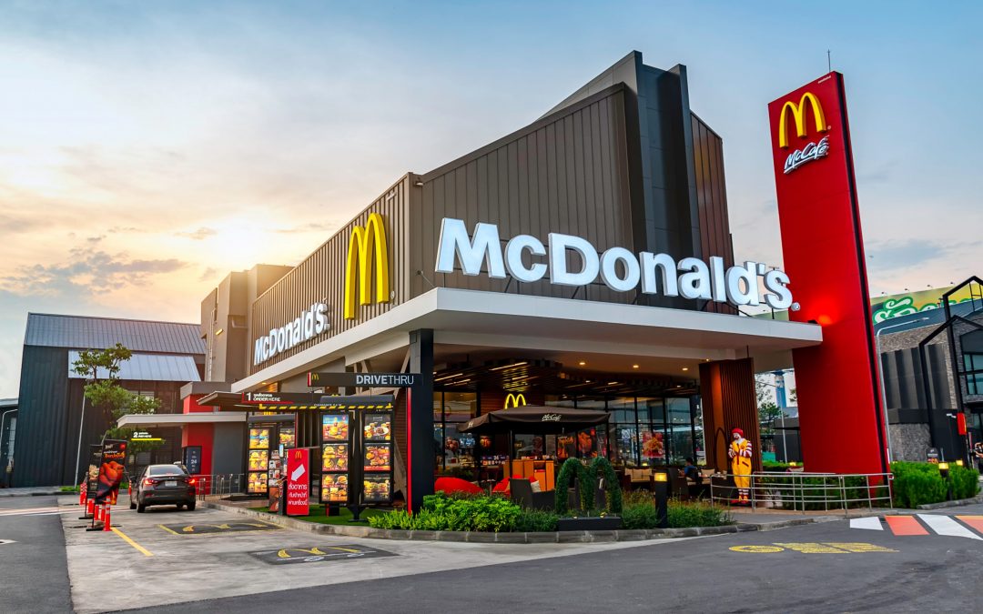 McDonald’s abre cursos internos para jovens em busca de emprego