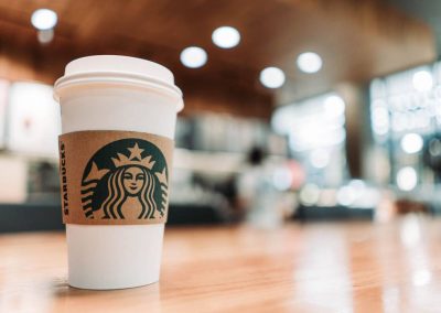 Starbucks abre vagas de trainee sem necessidade de diploma