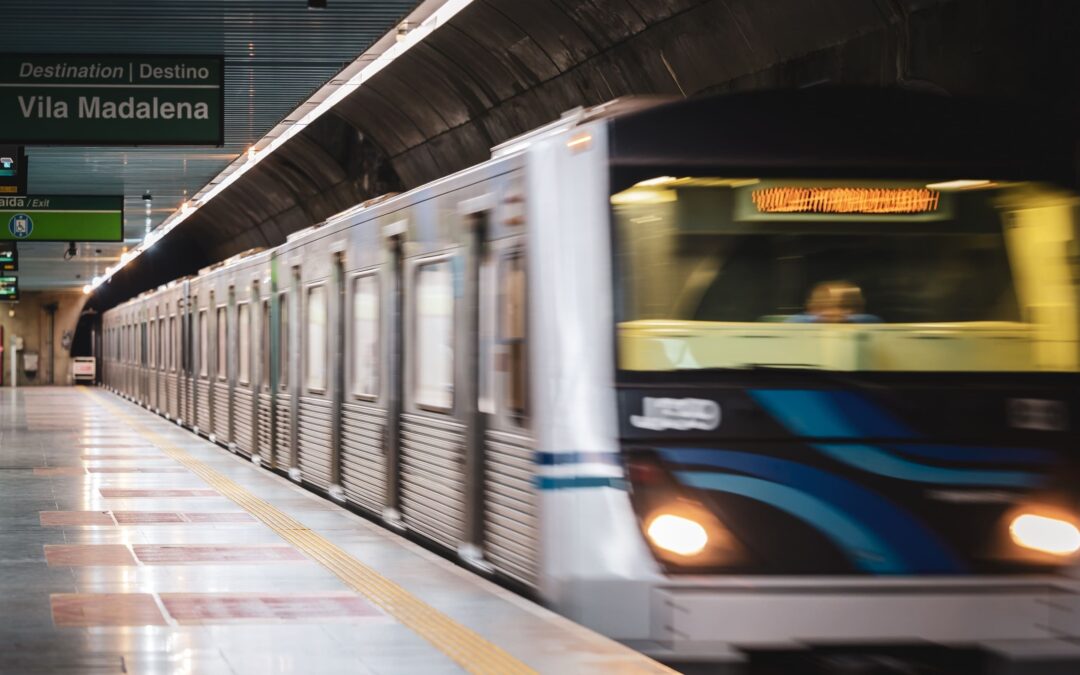 Sindicato mantém greve no metrô de SP mesmo após decisão judicial